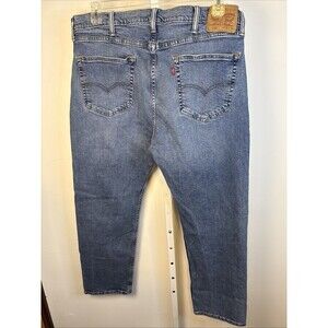 Levis Strauss 505 Regular Fit Medium Wash Blue Jeans Mens Size 38 x 30 Stretch